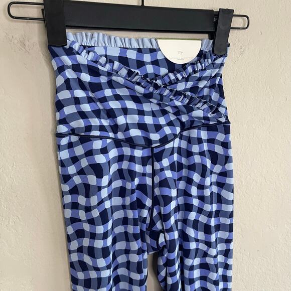 NEW OFFLINE by Aerie Real Me XTRA High Waisted Crossover Ruffle Legging  Size XS - Picture 5 of 8